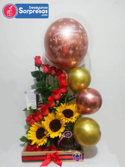 Arreglo Floral "Rosas y girasoles" Desayunossorpresas.com