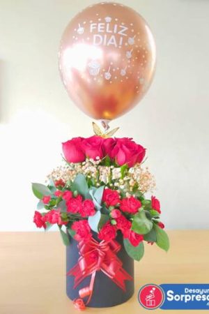 Caja de rosas de amor