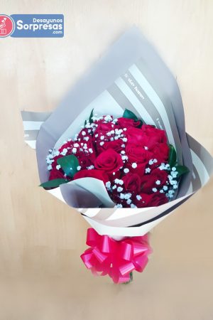 Bouquet "Rosas encantadoras"